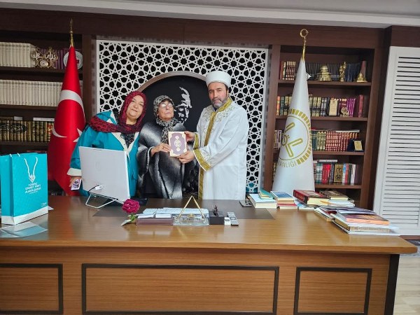 Almanya Vatandaşı Alanya’da Müslüman oldu